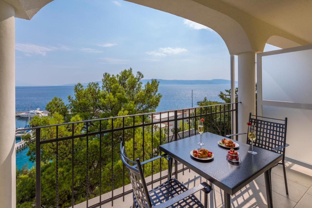Palace Paulina Residence Novi Vinodolski Exterior photo